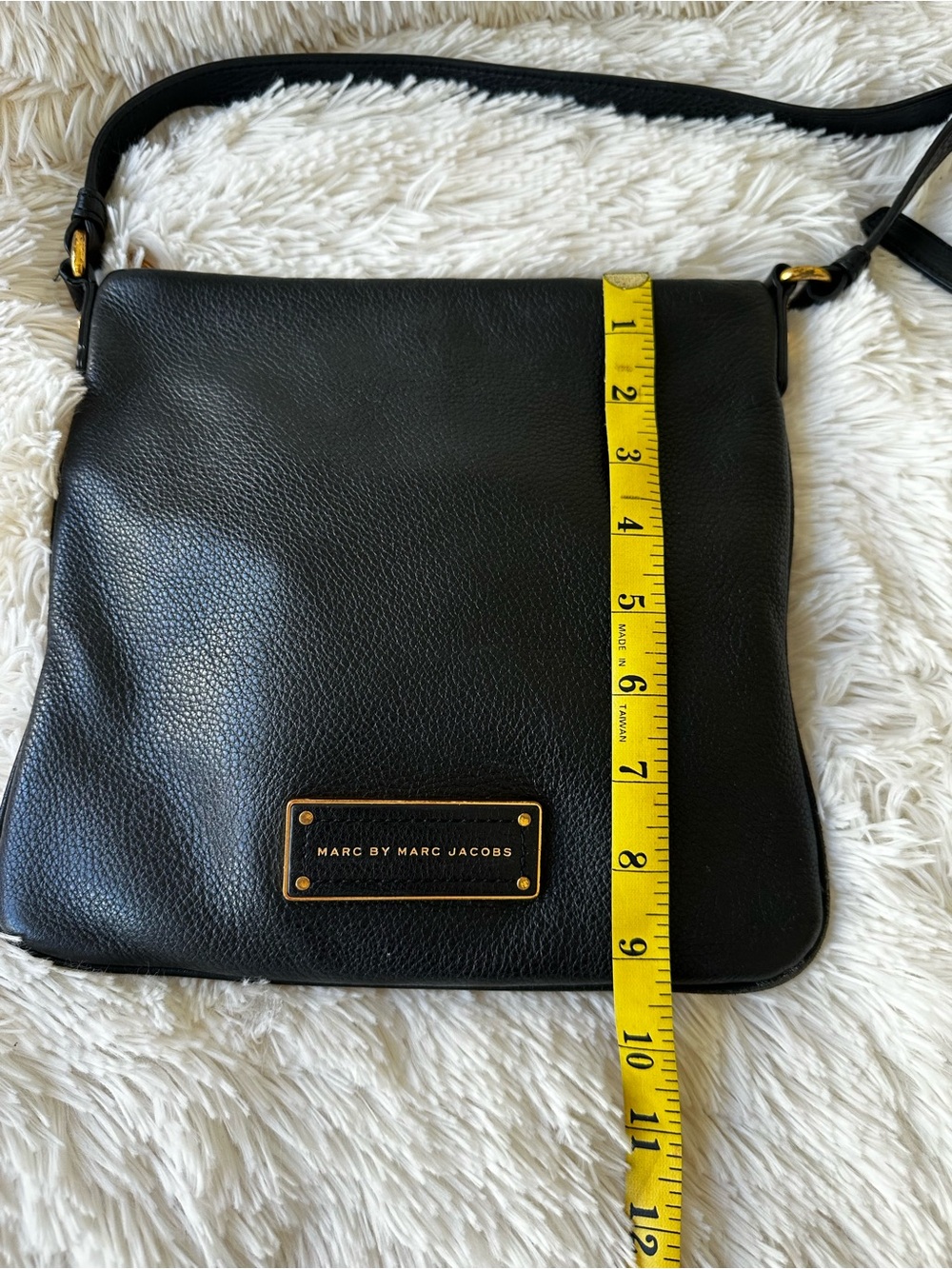 Marc by Marc Jacobs Black Pebbled Leather Crossbody Bag Gold Hardware Adjustable - Picture 9 of 14